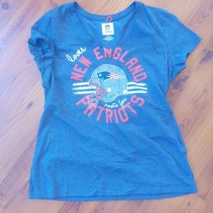 NFL women's NE patriots T